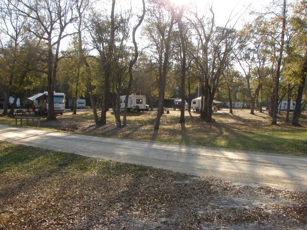 River's Edge RV Campground - Full Hookup RV Camp