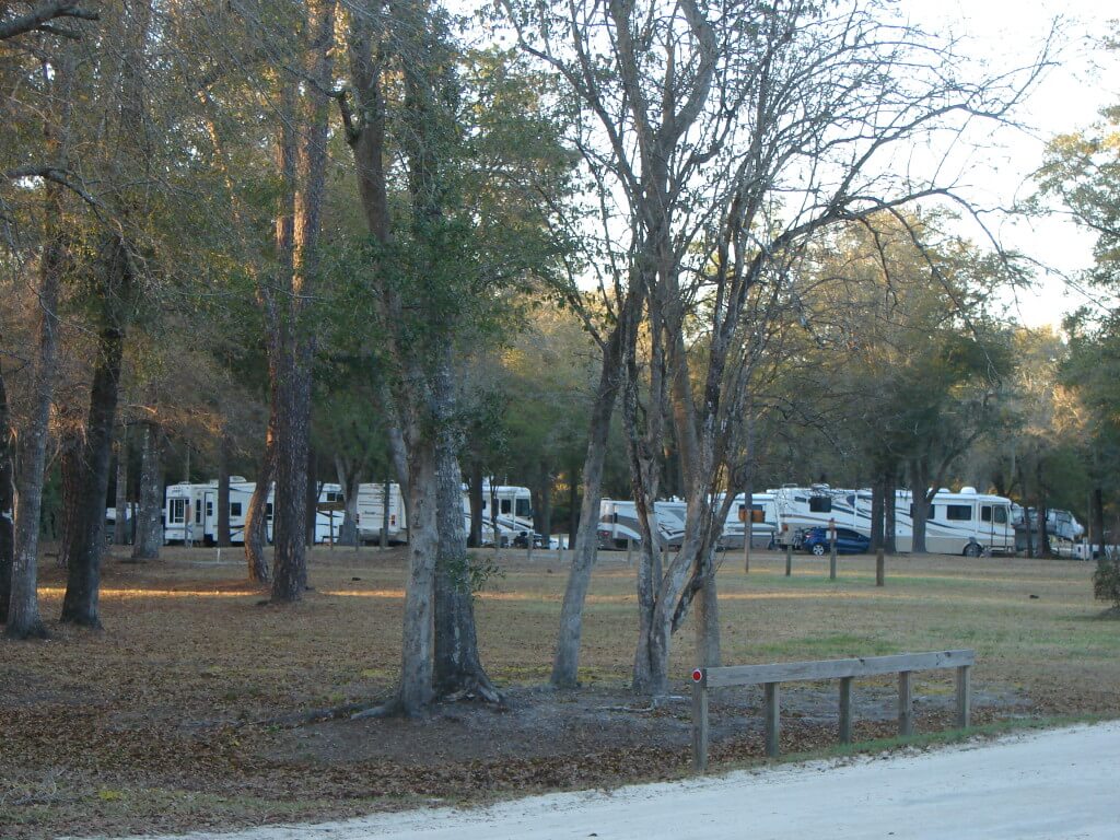 River's Edge RV Campground - Holt